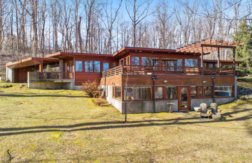 Usonian classic by Frank Lloyd Wright acolyte hits the market for $1.3m