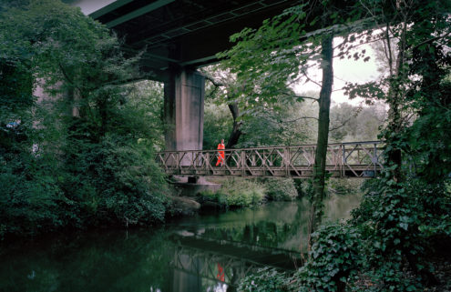Beneath the M4: Andrew Meredith captures London’s hidden green spaces